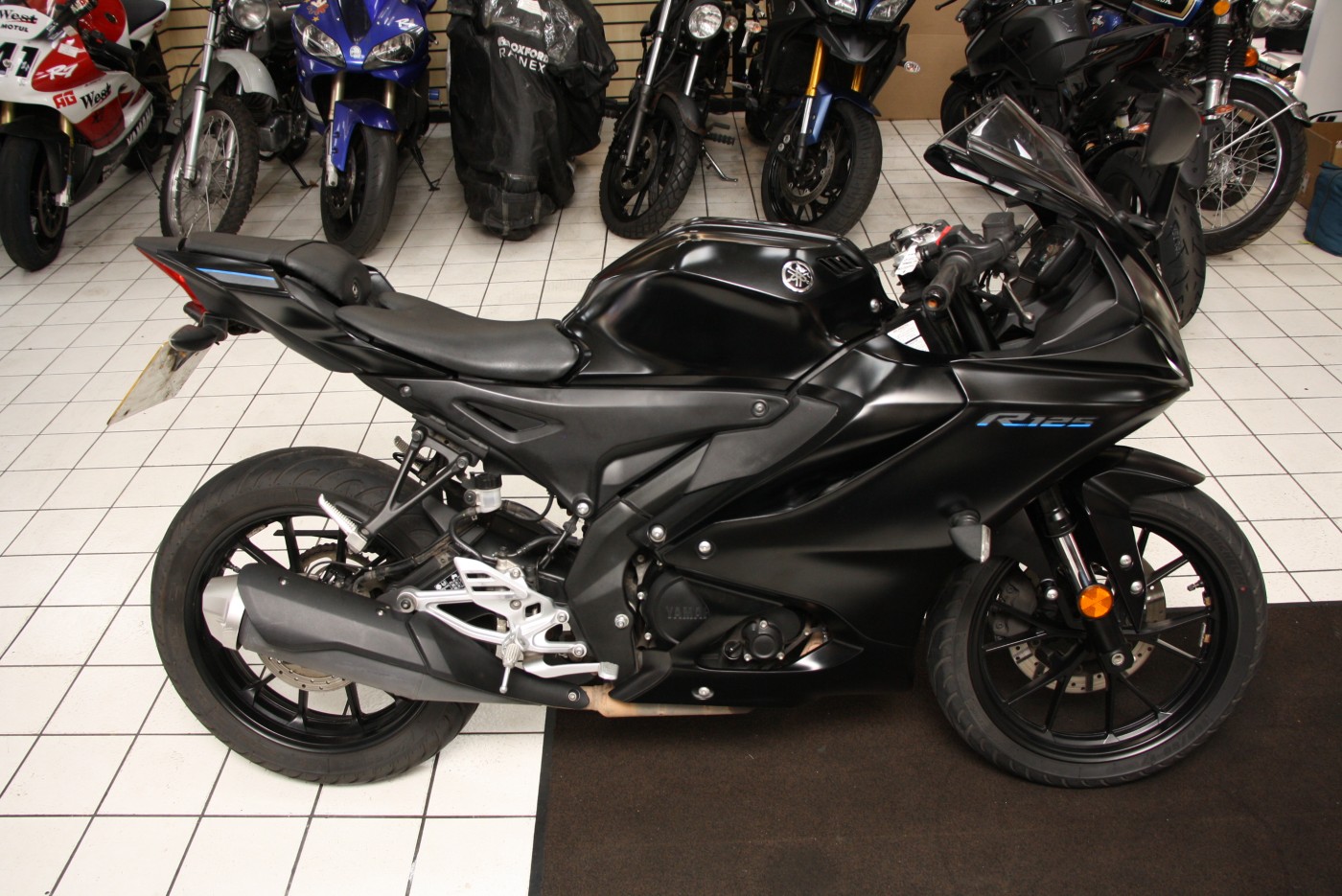 YAMAHA R125 125 EURO 5 WR73YHH – £3995